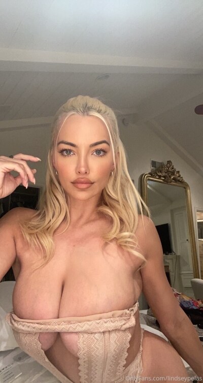 Lindsey Pelas Photo #253