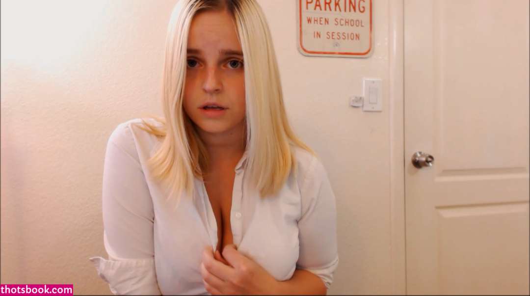 Codi Vore Photo #19
