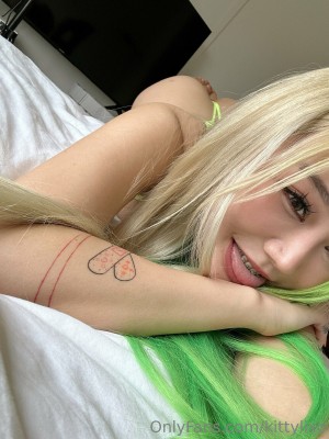 Kittylixo Photo #34