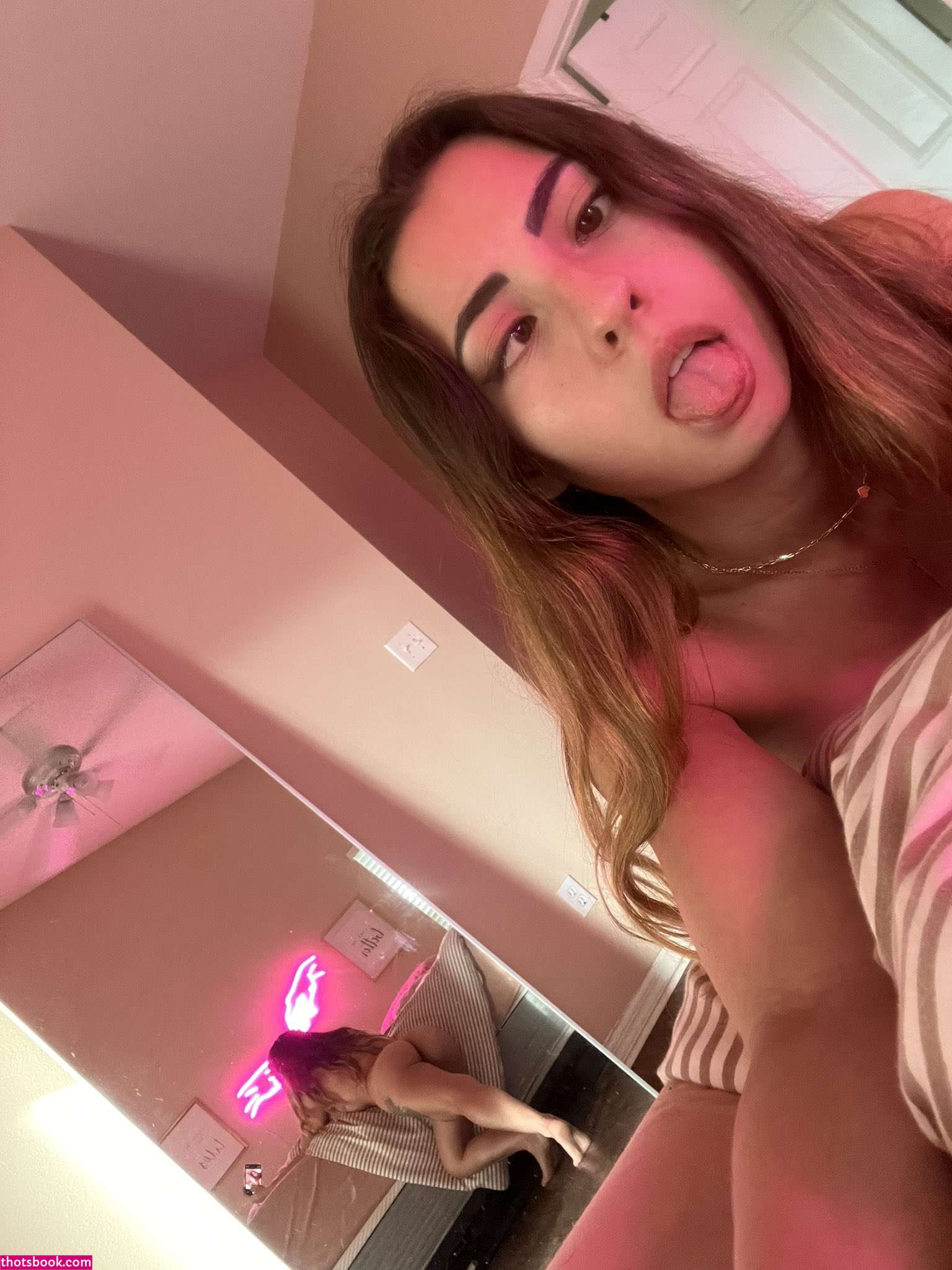 lov3lylaur3n Photo #2