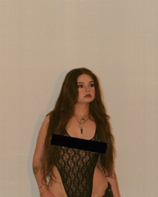 Emi Rhea Photo #4