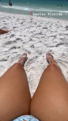 Maggie Kimberlin Photo #8