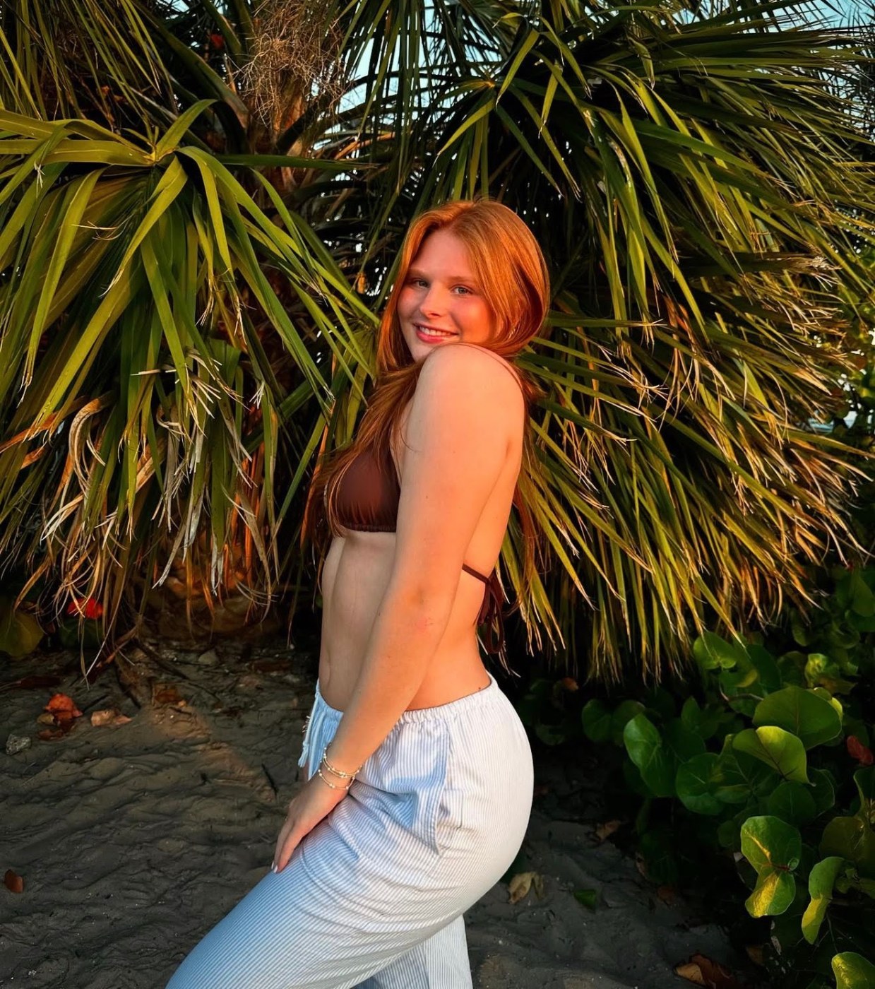 avagouldd Photo #29
