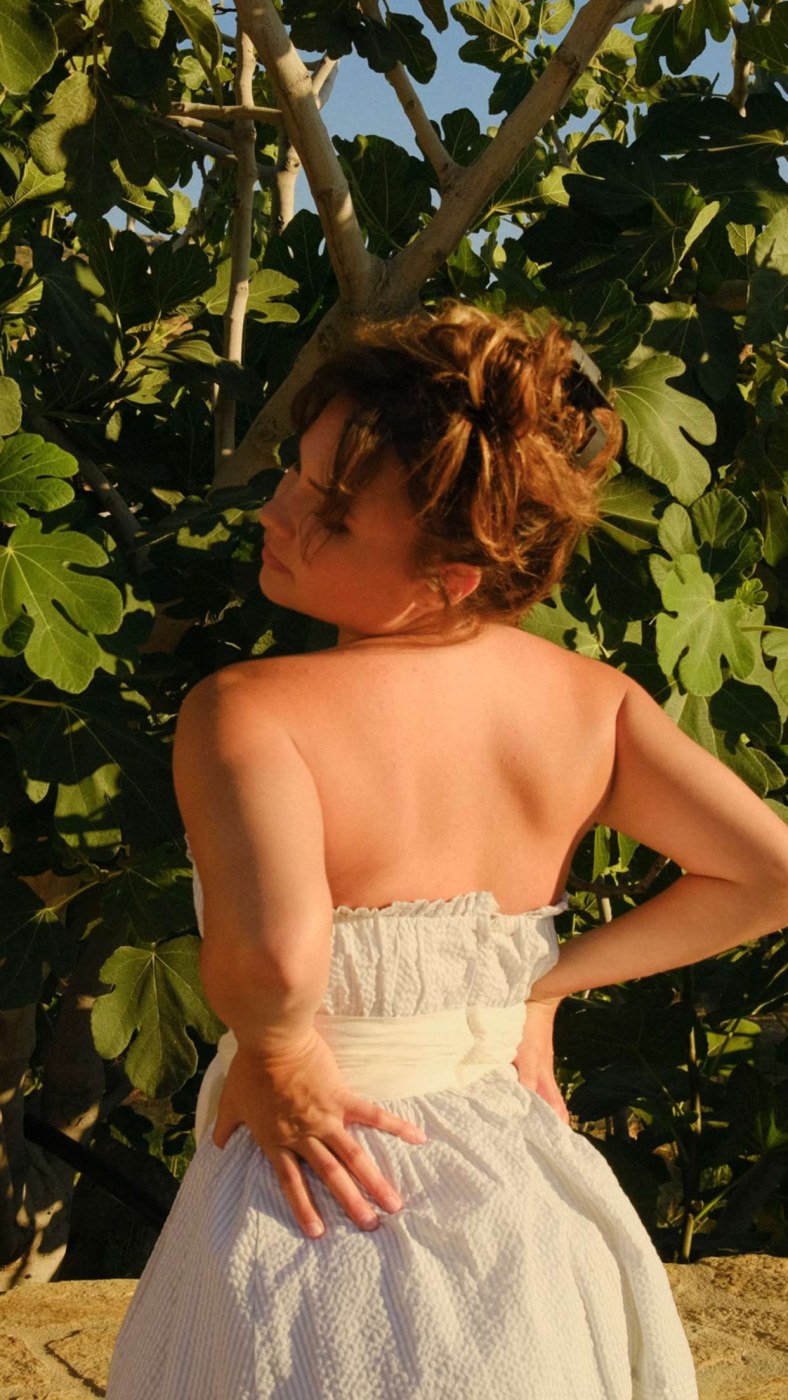 Ester Dobrik Photo #5