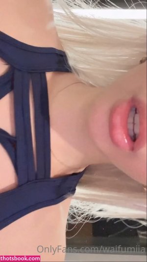 Izzybunnies Video #207