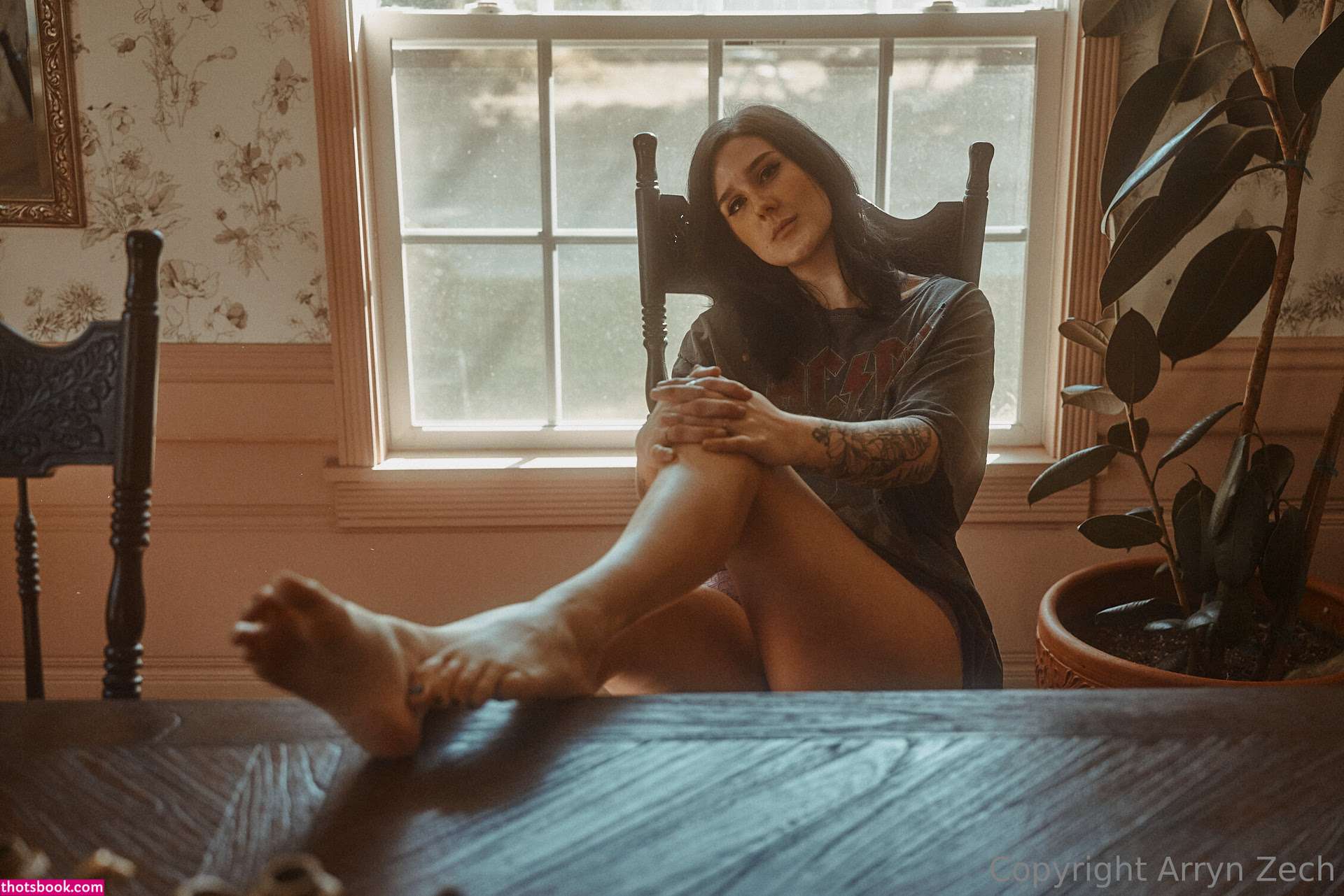 Arryn Zech Photo #377