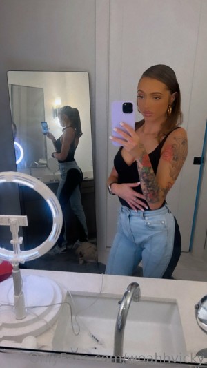 Woah Vicky Post #5