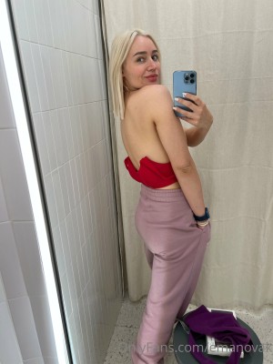 Ema Novak Photo #25