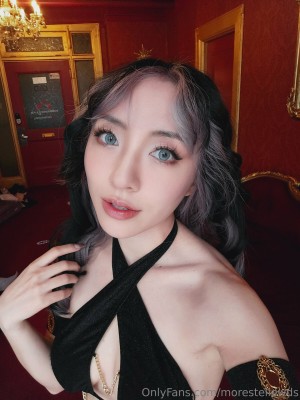 Stella Chuu Post #24