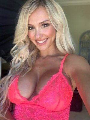 Shantal Monique Photo #135