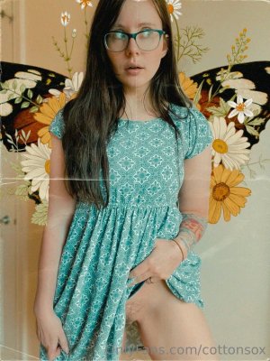 Alice Cotton Sox Post #22
