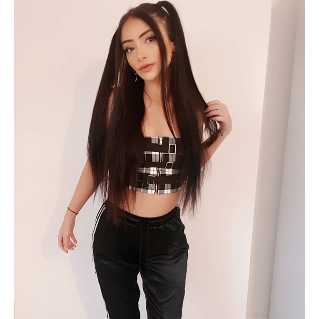 Shayleiigh Photo #3