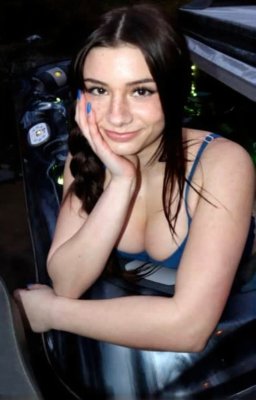 Mikayla Campinos Photo #121