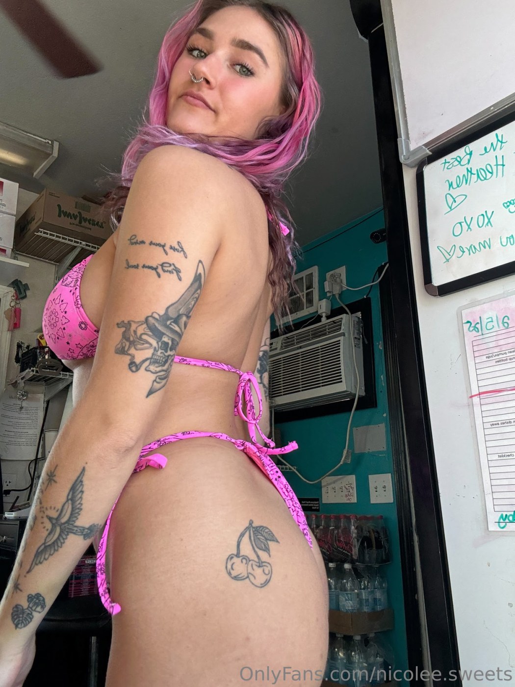 nicolee.sweets Photo #8