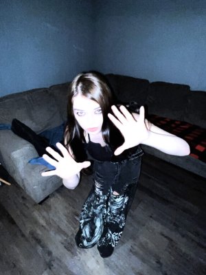zomb1e_tramp Photo #11
