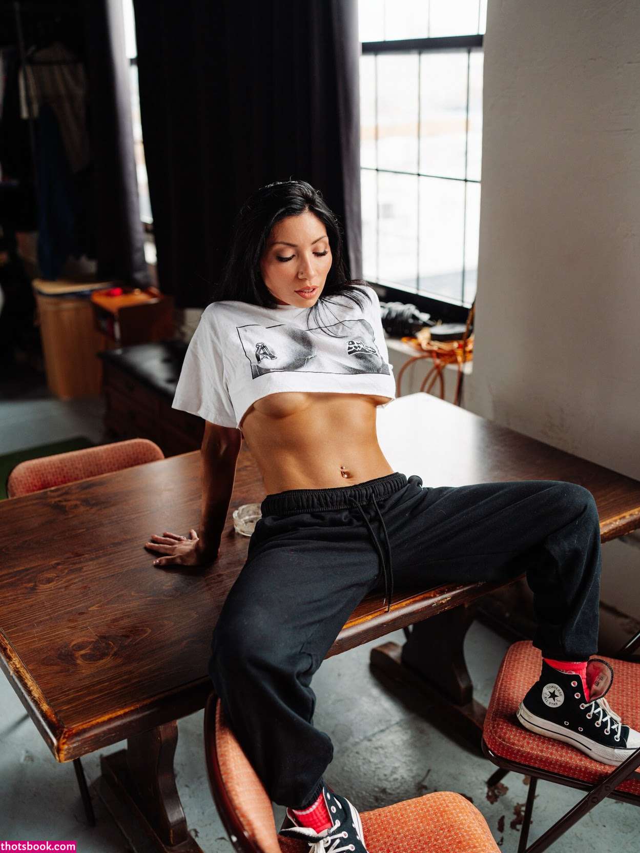 Rina Ellis Photo #6