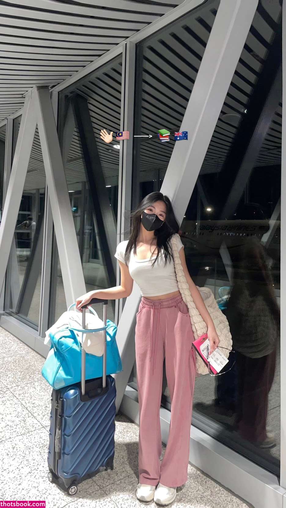 Ellen Tan Photo #20