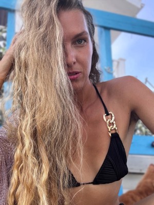Amelie Lei Post #2