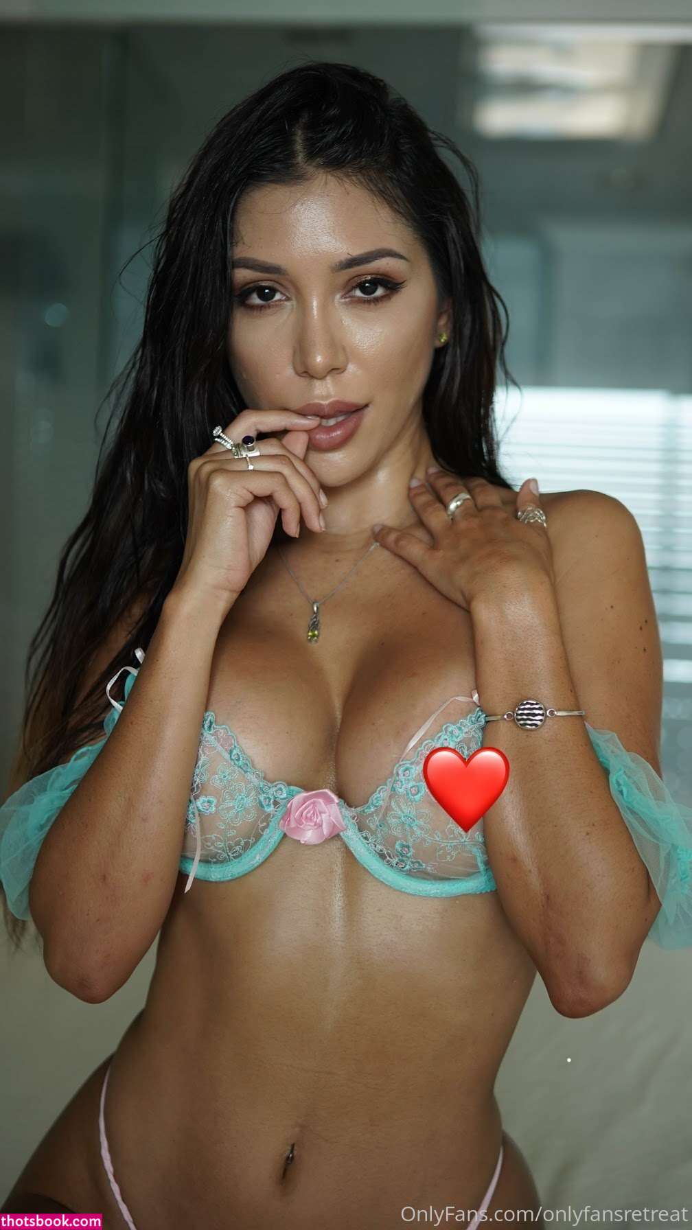 Lizzy Acosta Photo #118