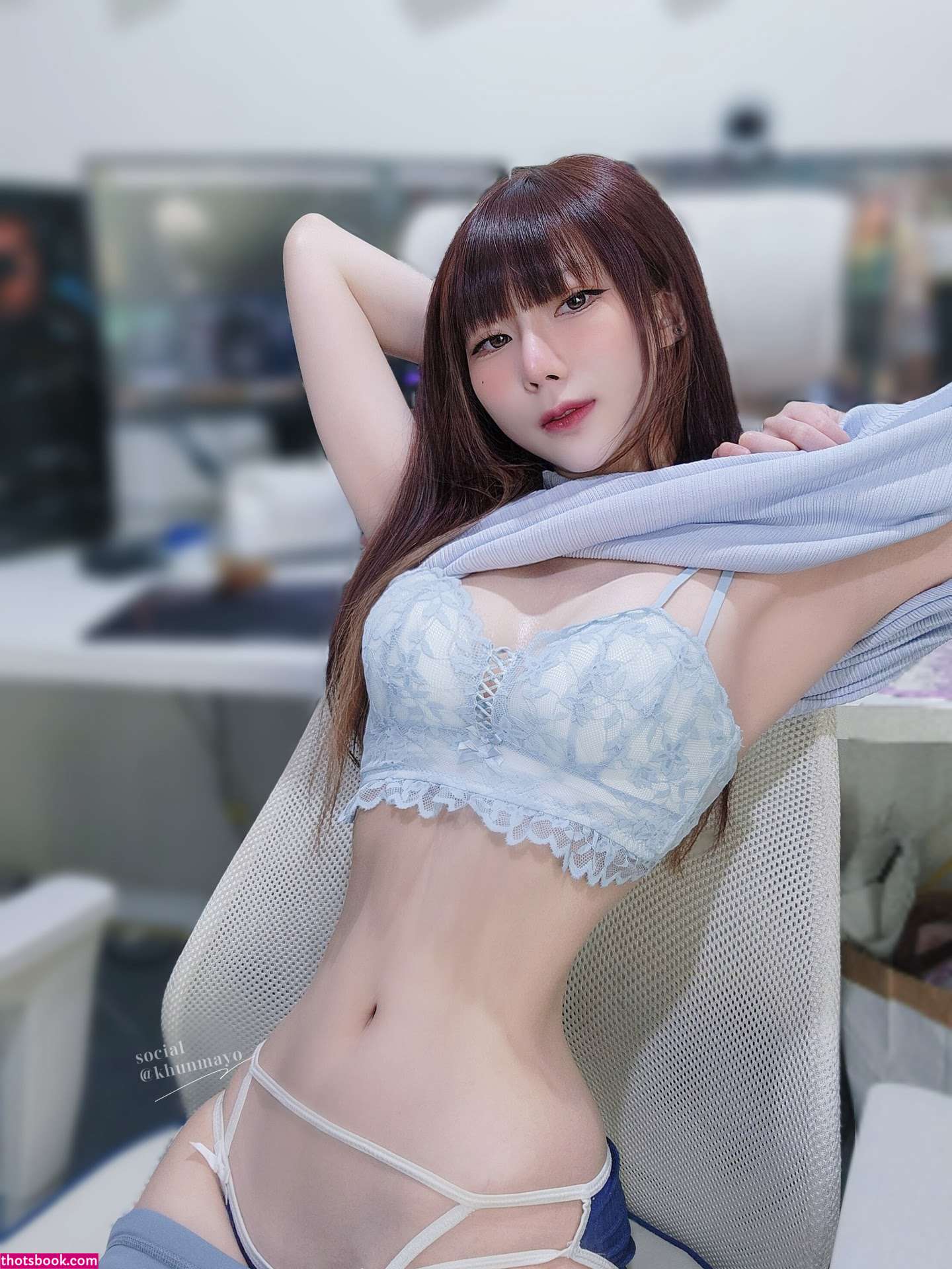 Khunmayo Photo #25