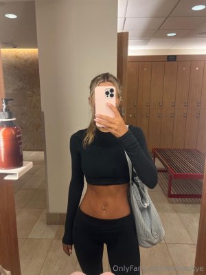 Sierra Skye Photo #133