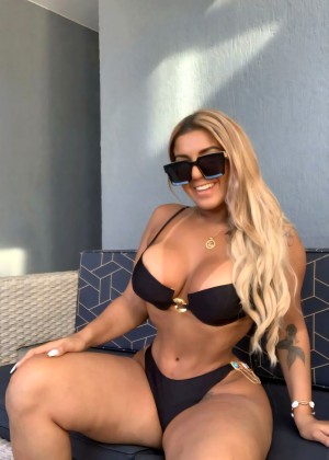 Beauty carollima Photo #1