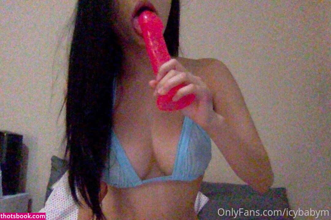Margaret Nguyen Photo #38