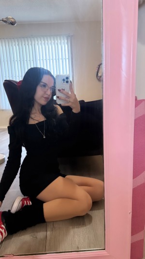 Kat Perez Photo #12