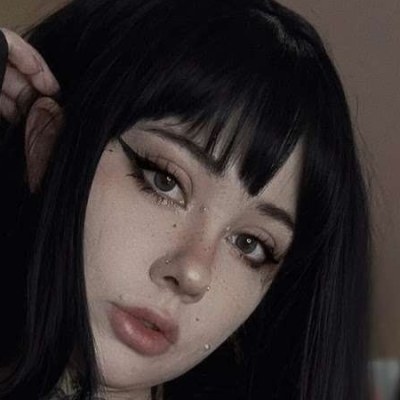 Venomous Dolly