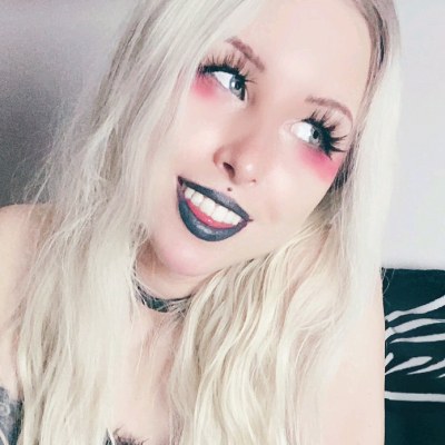Josie Peach