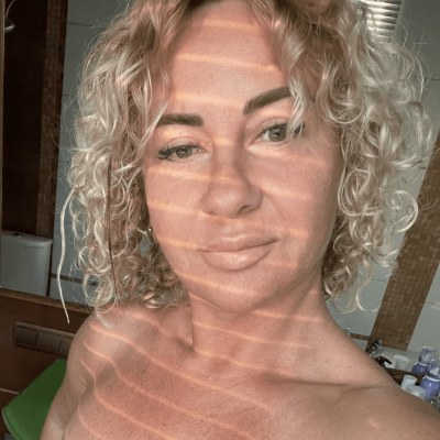 curly.mia