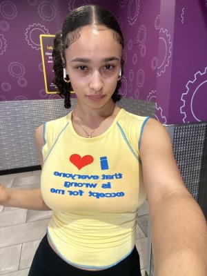 Sarina Photo #74