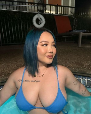Valentine Thao Photo #47