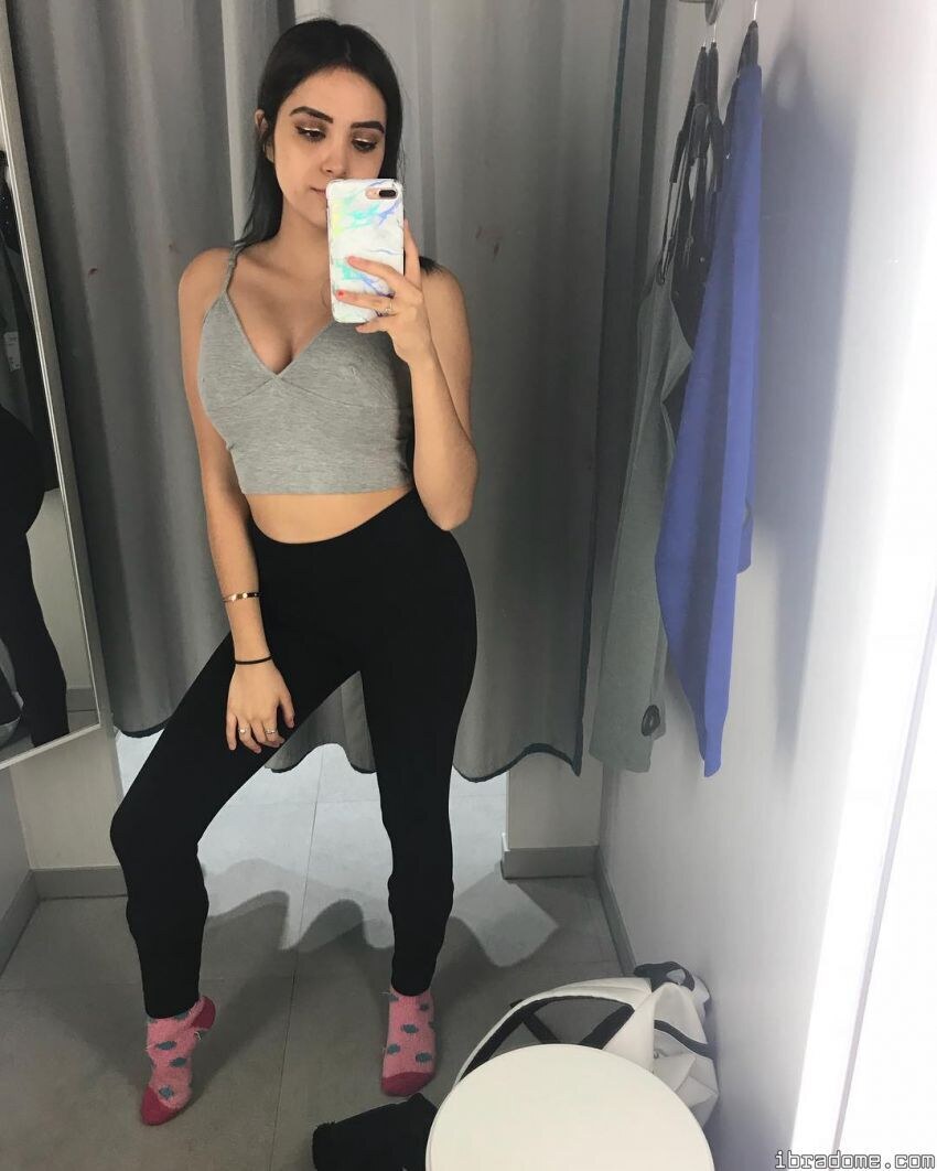 AriGameplays Nudes 37491