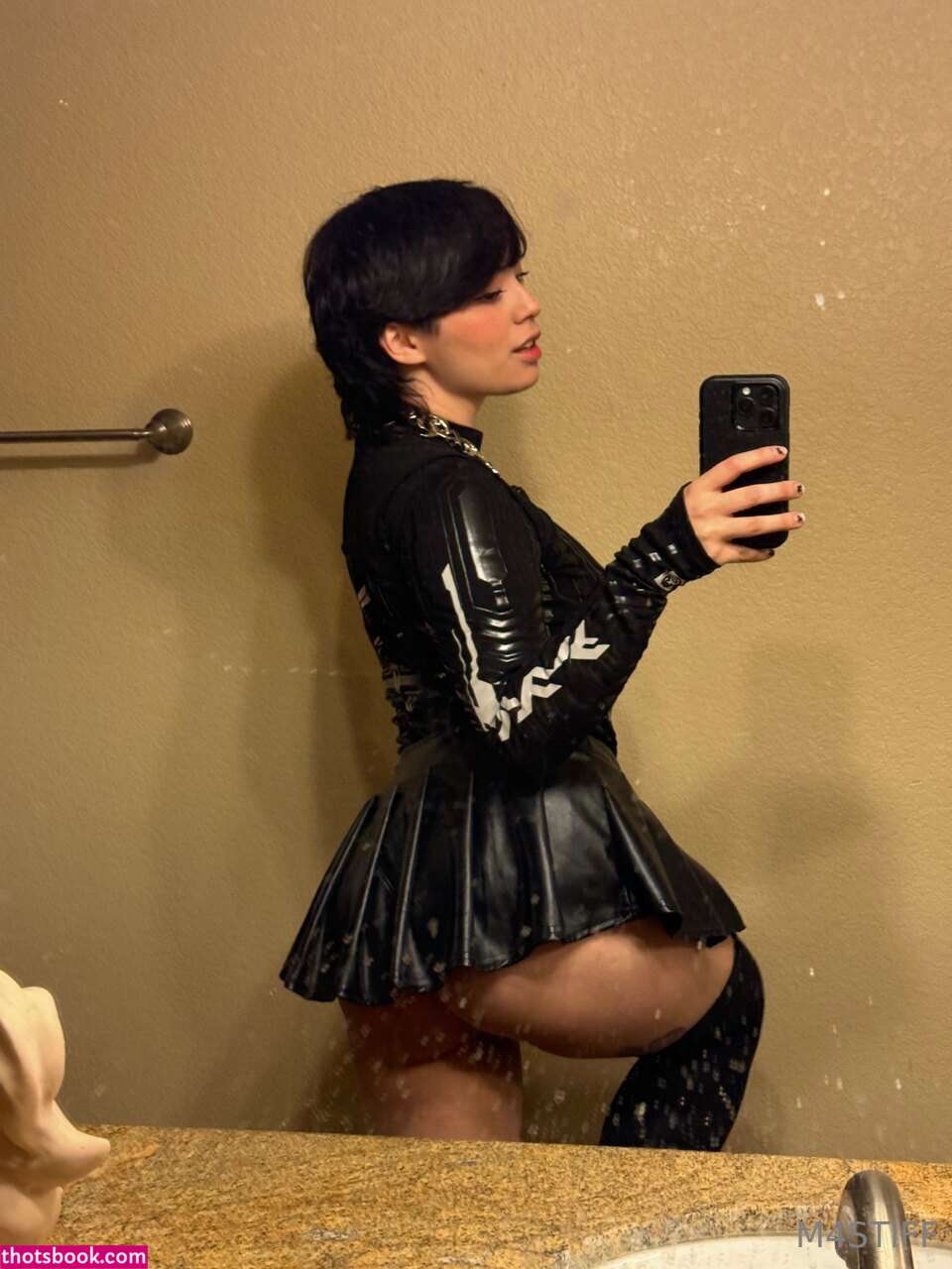 Beebinch Thredcount M4STIFF Nude OnlyFans Photos #13 661840