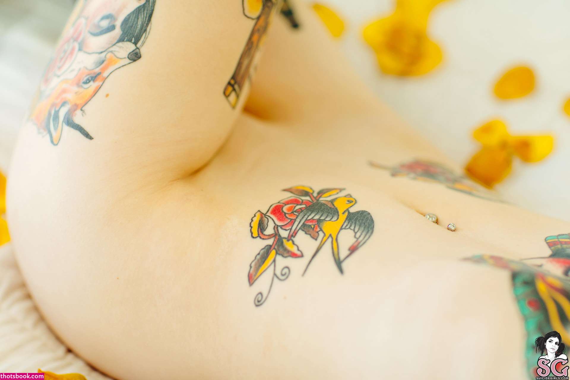 Loveless Nude OnlyFans Photos #10 717708