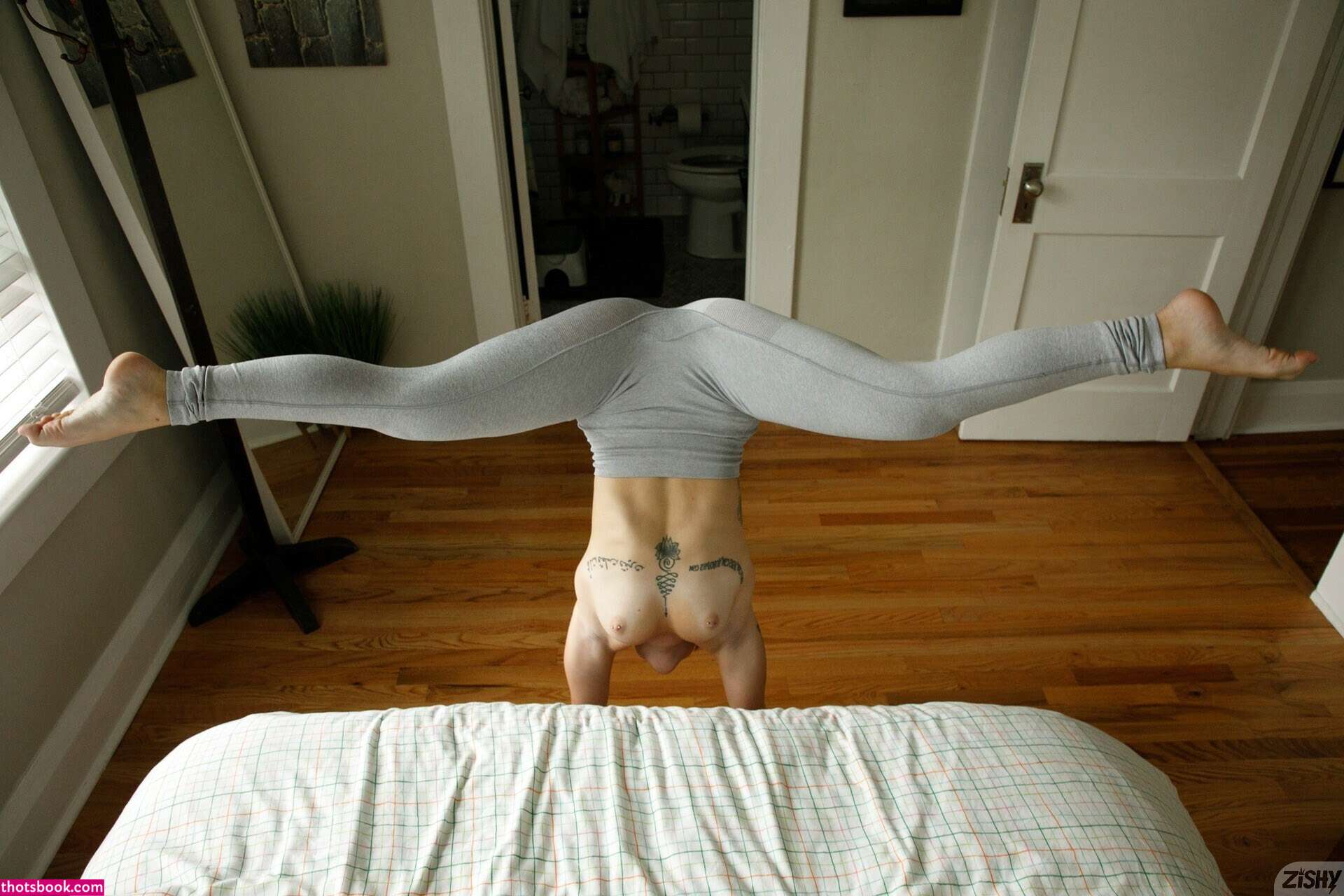 Apex Suicide Sasha Alexandria Nude OnlyFans Photos #1 695448