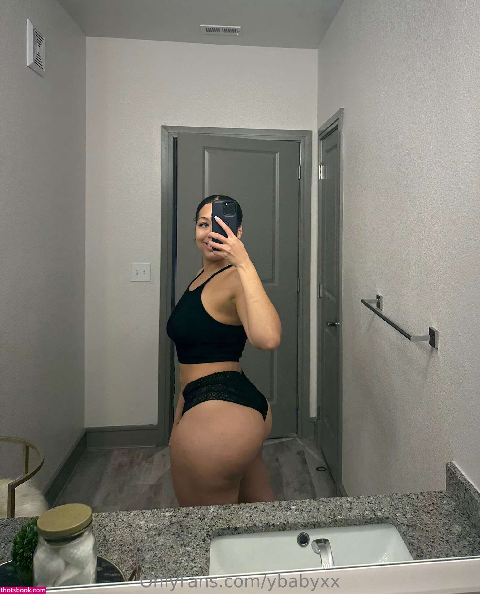 Yessyani yanixblessed Nude Leaks OnlyFans Photos #4 1523463