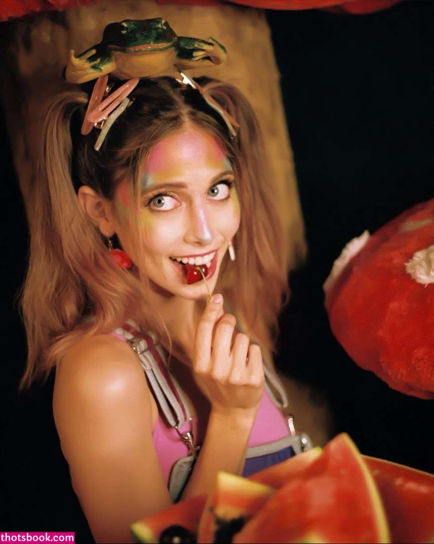 AlexandraQnin Alexandra Skylar Kunin Nude Leaks OnlyFans Photos #1 1563915