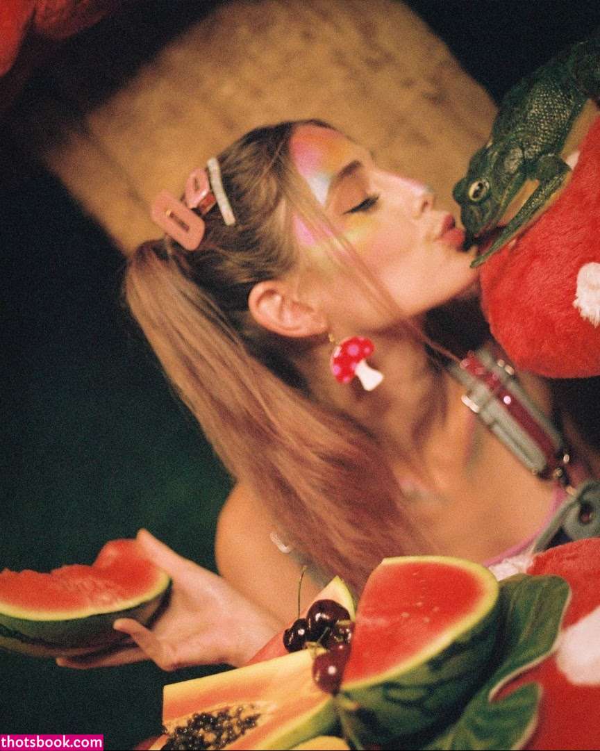 AlexandraQnin Alexandra Skylar Kunin Nude Leaks OnlyFans Photos #1 1563916