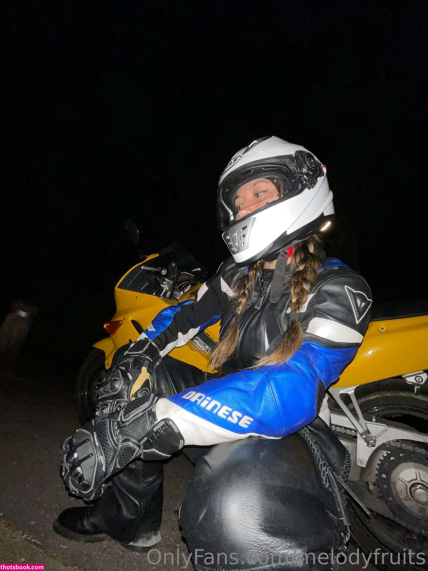 Melody Fruits Maya Stoner Floating Room Nude Leaks OnlyFans Photos #3 1565075