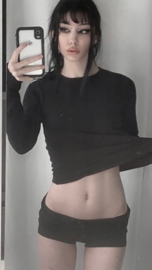 vampyr3wife Nude Leaks OnlyFans Photos #2