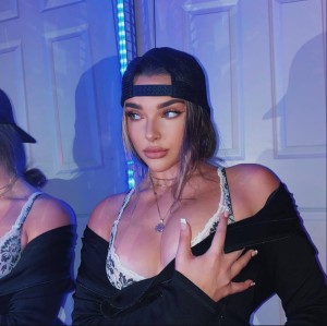 Kendall Vertes Nude Leaks OnlyFans Photos #5