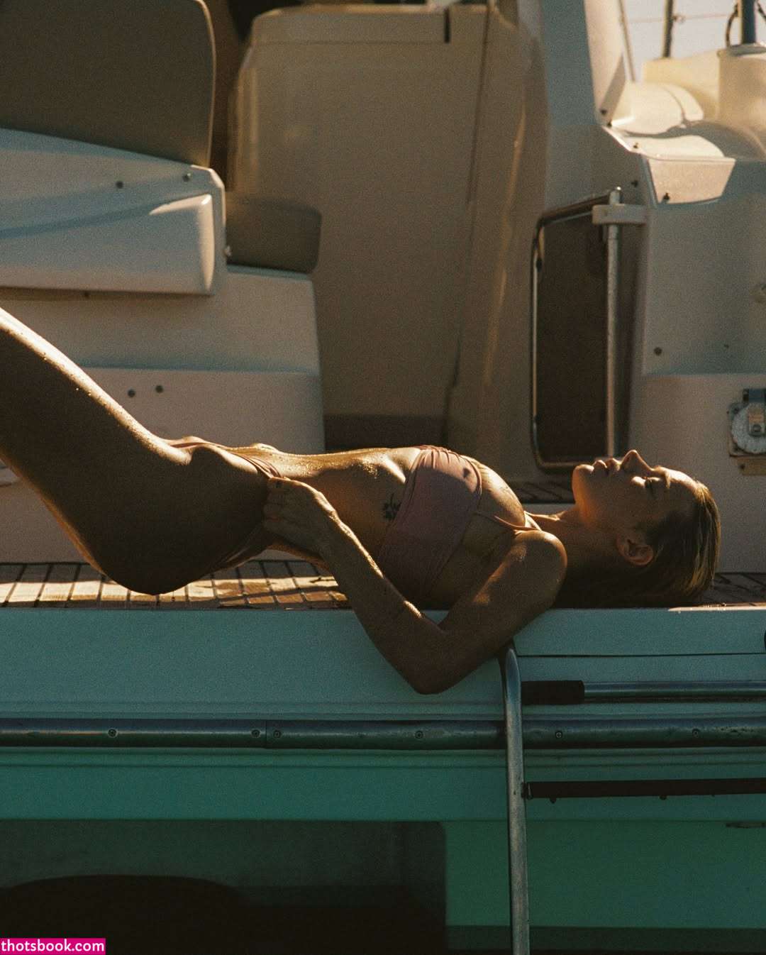 Noemie Neuens Nude Leaks OnlyFans Photos #4 1529231