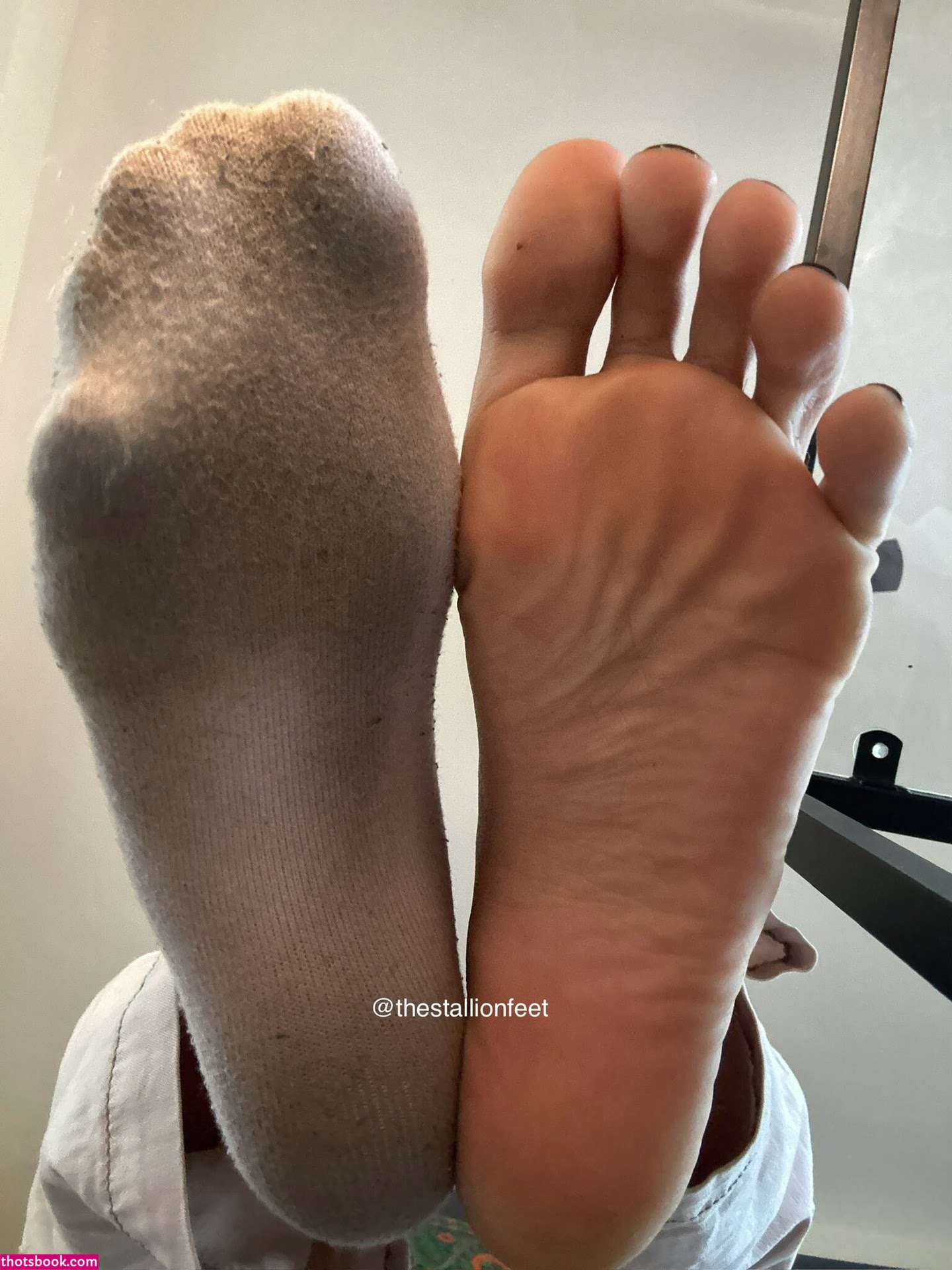 CharlotteTheStallion Charlotte Rae TheStallionFeet Nude Leaks OnlyFans Photos #2 1542670