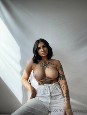 Thefreddyzz Frederike sylvain Nude Leaks OnlyFans Photos #1