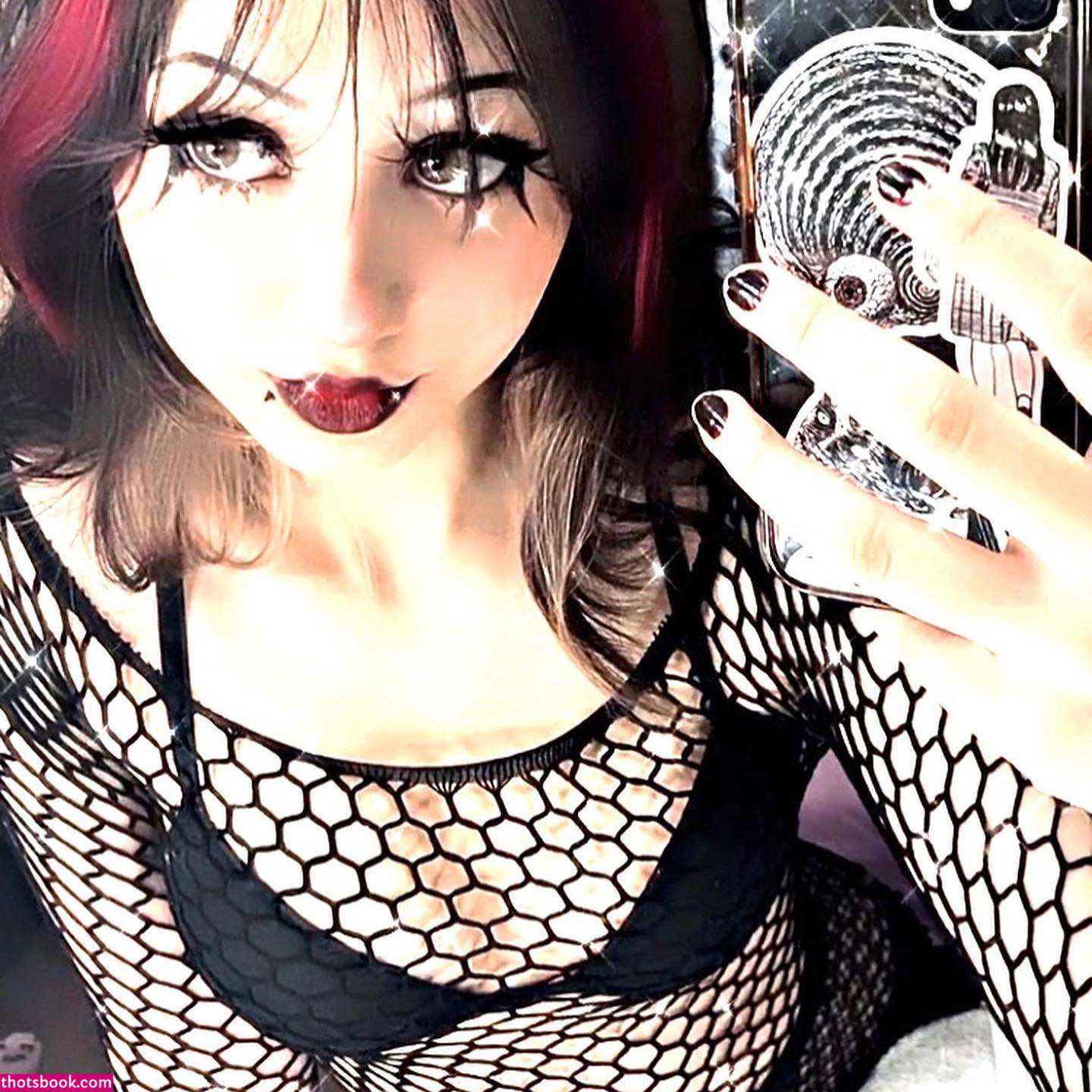 Zirakillz Nude Leaks OnlyFans Photos #1 1557674