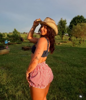 nikkidoyon nikkiafterafterhours Nude Leaks OnlyFans Photos #5