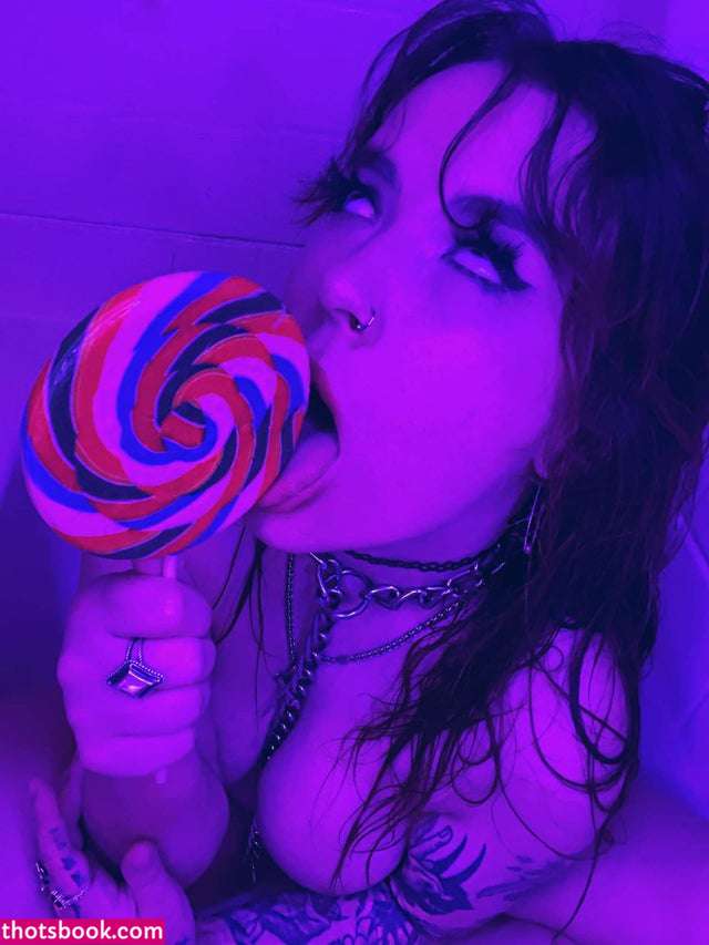 Nicluv Nude Leaks OnlyFans Photos #2 1525034