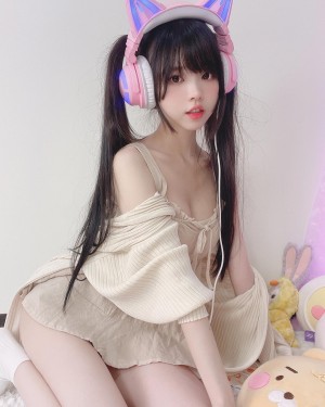 rabbiilovey Nude Leaks OnlyFans Photos #4